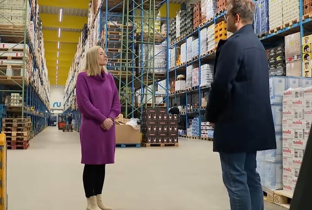 Einladung, Empörung, Kniefall – und das große Schweigen